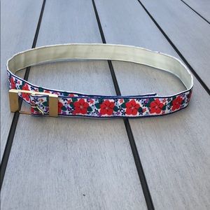 Floral belt